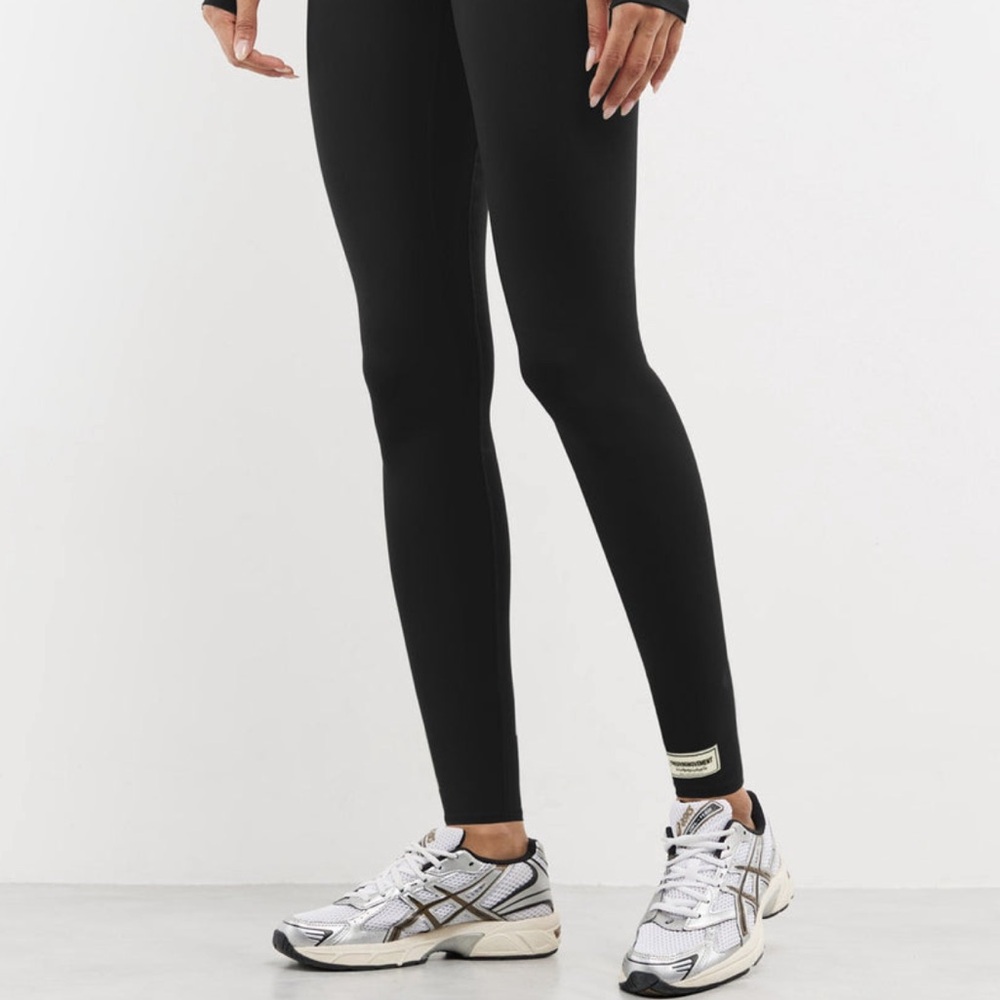 The Giving Moment Leggings